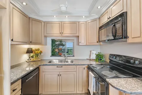 2611 N Riverside Drive Pompano Beach FL 33062
