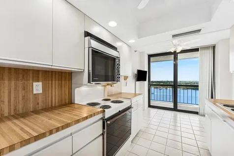 2003 N Ocean Boulevard Boca Raton FL 33431