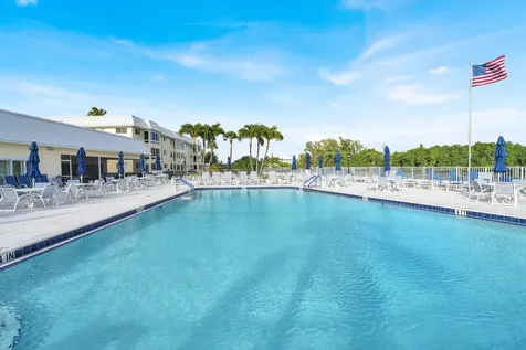 32 Colonial Club Drive Boynton Beach FL 33435