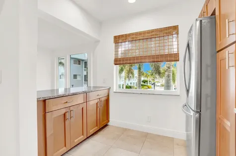 32 Colonial Club Drive Boynton Beach FL 33435