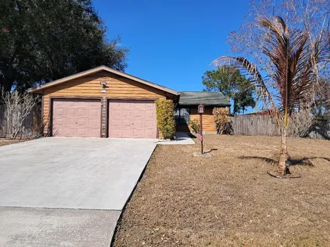 121 SE Juper Avenue Port Saint Lucie FL 34983