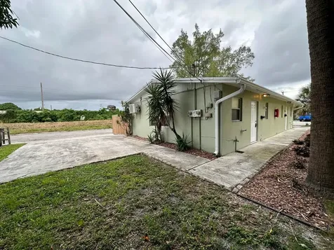 528-530 Mayflower Road West Palm Beach FL 33405