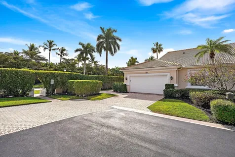 8110 Sandpiper Way West Palm Beach FL 33412