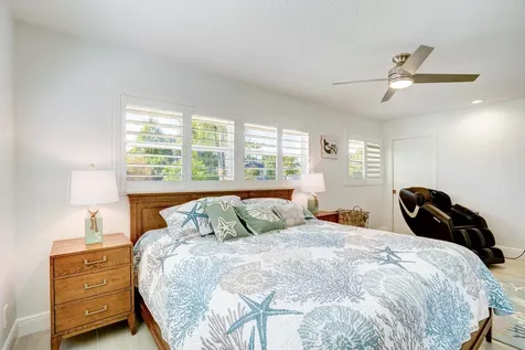1201 Singer Drive Singer Island FL 33404