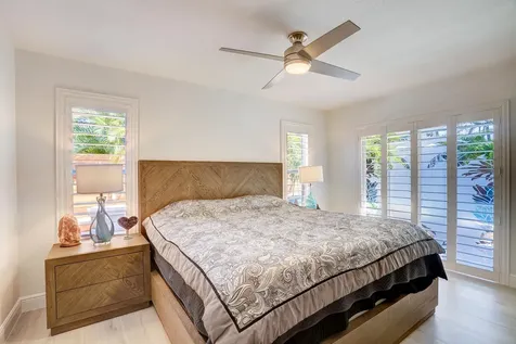1201 Singer Drive Singer Island FL 33404