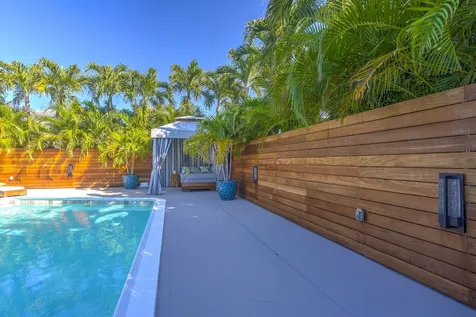 1201 Singer Drive Singer Island FL 33404