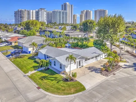 1201 Singer Drive Singer Island FL 33404