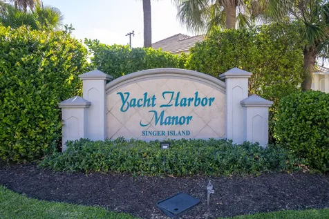 1201 Singer Drive Singer Island FL 33404