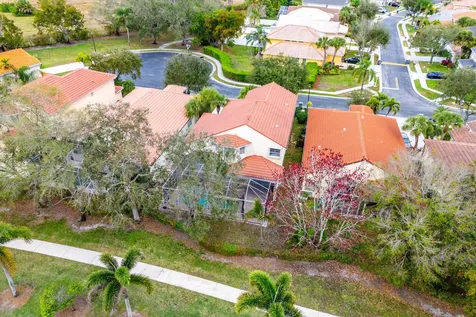 10956 N Danbury Way Boca Raton FL 33498