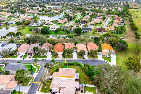 10956 N Danbury Way Boca Raton FL 33498