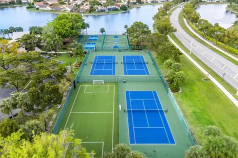 10956 N Danbury Way Boca Raton FL 33498