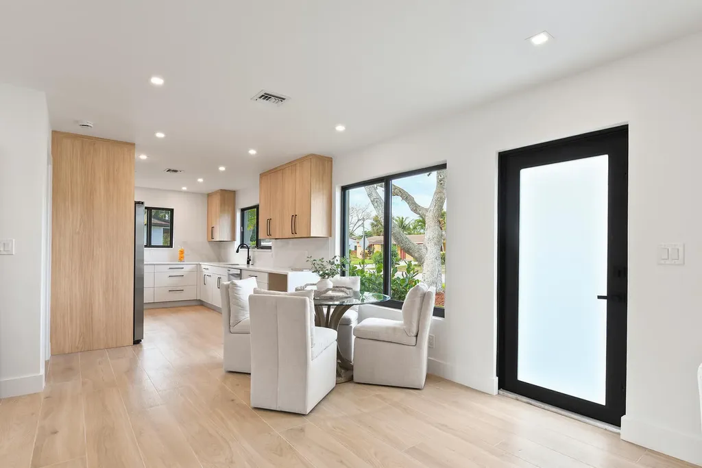 1320 S Deerfield Avenue Deerfield Beach FL 33441