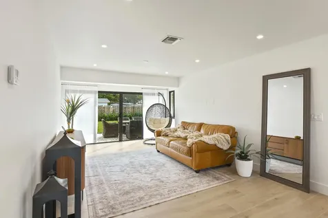1320 S Deerfield Avenue Deerfield Beach FL 33441