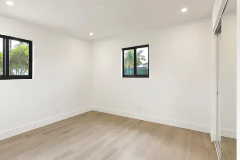 1320 S Deerfield Avenue Deerfield Beach FL 33441