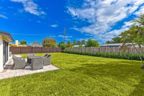 1320 S Deerfield Avenue Deerfield Beach FL 33441