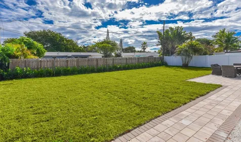 1320 S Deerfield Avenue Deerfield Beach FL 33441