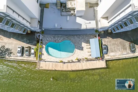 300 Diplomat Parkway Hallandale Beach FL 33009