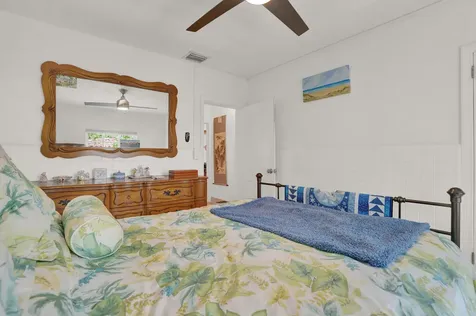 417 N 12th Avenue Lake Worth FL 33460