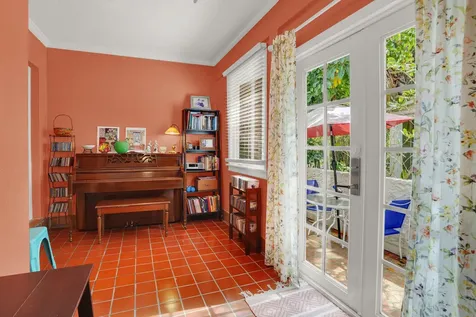 417 N 12th Avenue Lake Worth FL 33460