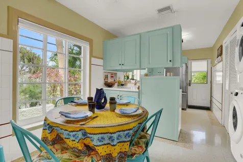 417 N 12th Avenue Lake Worth FL 33460