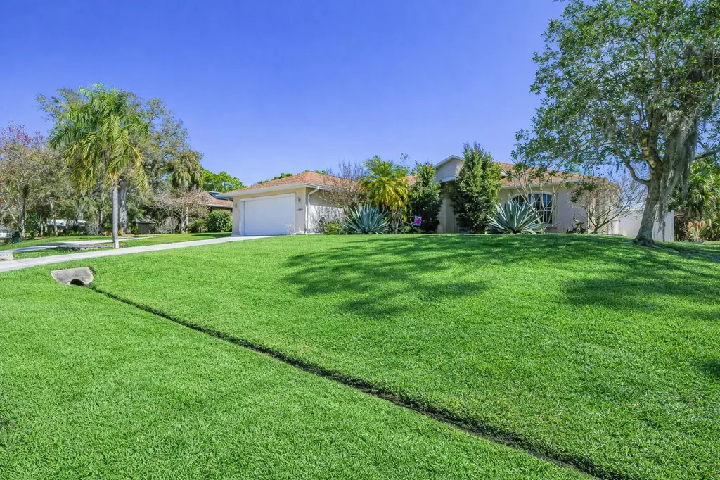 1686 Coral Reef Street Sebastian FL 32958