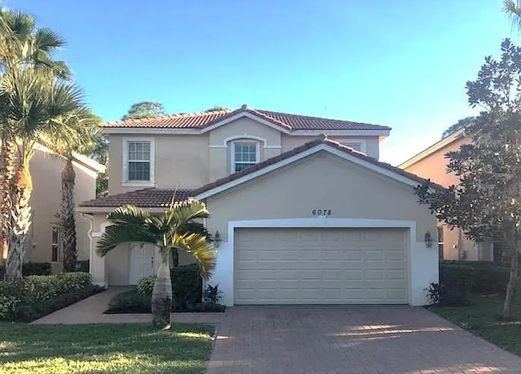 6078 SE Split Oak Trail Hobe Sound FL 33455