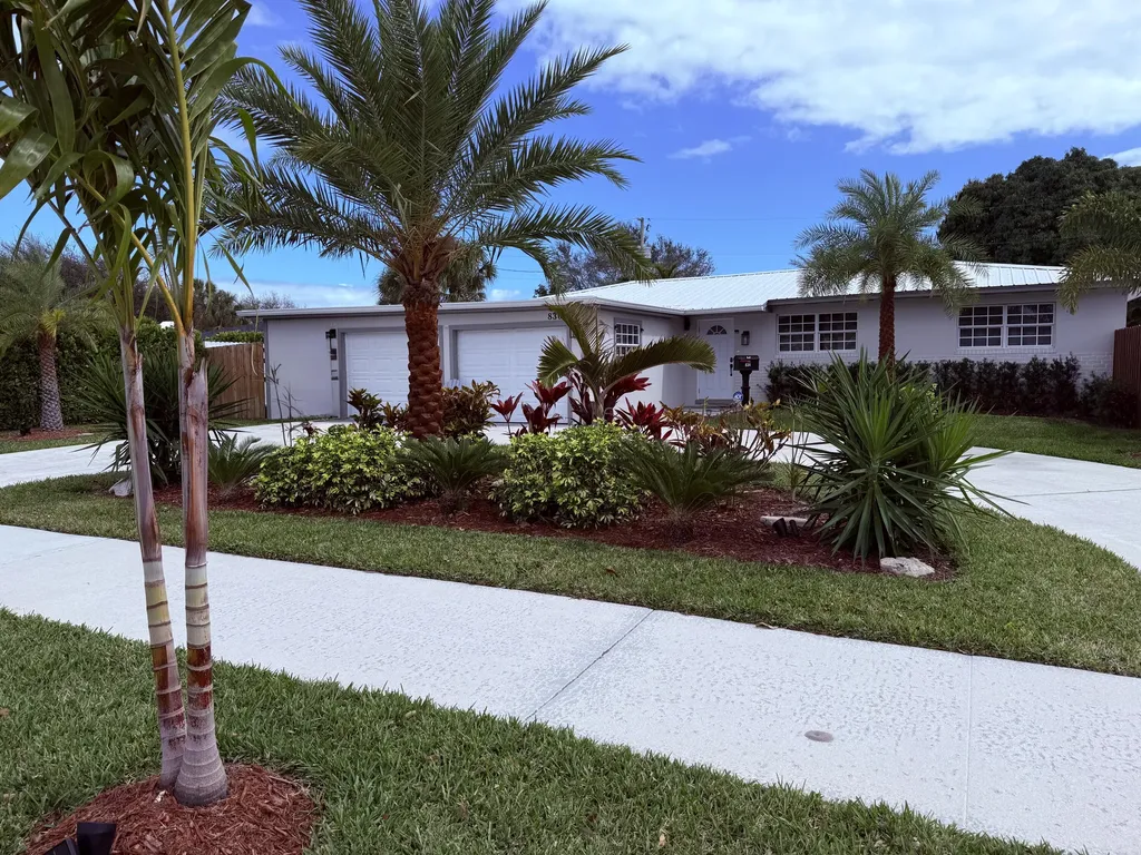 830 6th Street Lake Park FL 33403