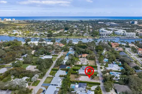 2417 Country Oaks Lane West Palm Beach FL 33410