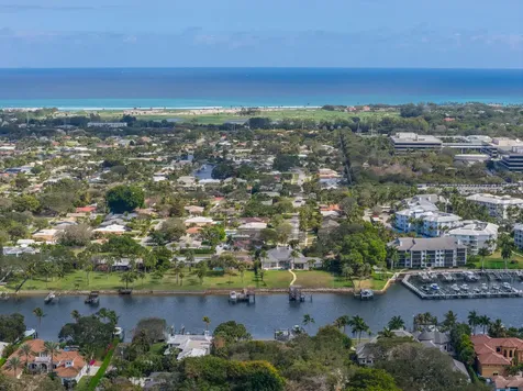 2417 Country Oaks Lane West Palm Beach FL 33410