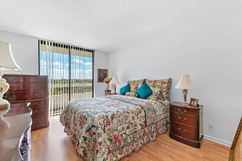 23200 Camino Del Mar Boca Raton FL 33433