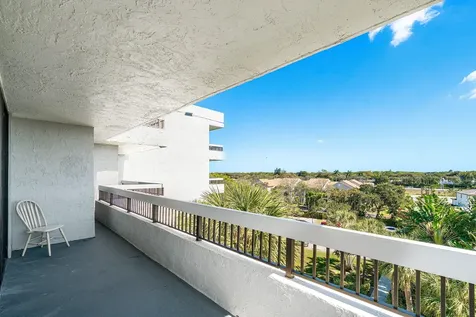 23200 Camino Del Mar Boca Raton FL 33433