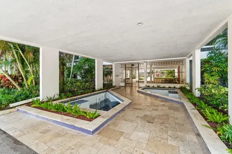23200 Camino Del Mar Boca Raton FL 33433
