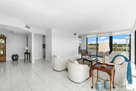 23200 Camino Del Mar Boca Raton FL 33433