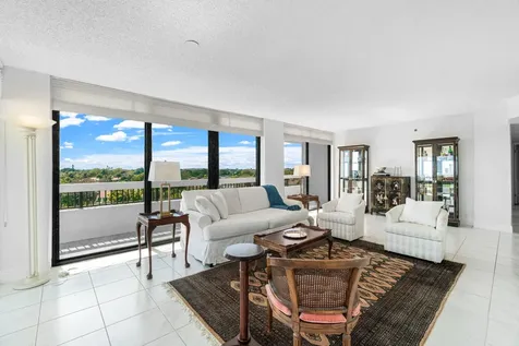 23200 Camino Del Mar Boca Raton FL 33433