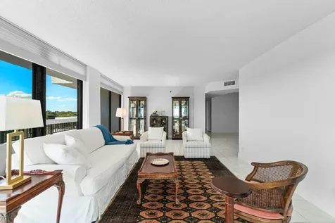 23200 Camino Del Mar Boca Raton FL 33433