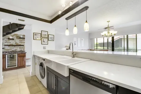 127 Old Meadow Way Palm Beach Gardens FL 33418