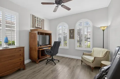 109 Isola Circle Royal Palm Beach FL 33411