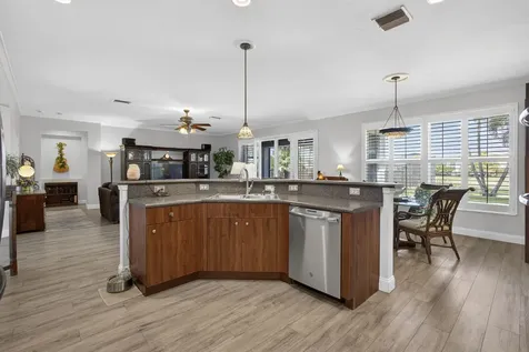 109 Isola Circle Royal Palm Beach FL 33411