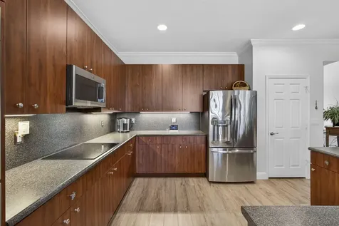 109 Isola Circle Royal Palm Beach FL 33411