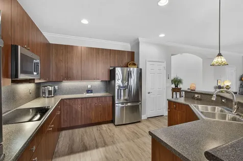 109 Isola Circle Royal Palm Beach FL 33411