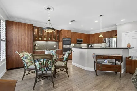 109 Isola Circle Royal Palm Beach FL 33411