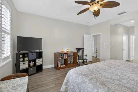 109 Isola Circle Royal Palm Beach FL 33411