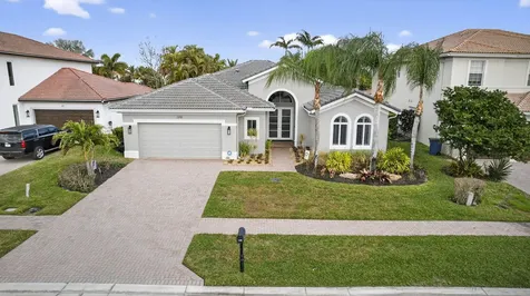 109 Isola Circle Royal Palm Beach FL 33411