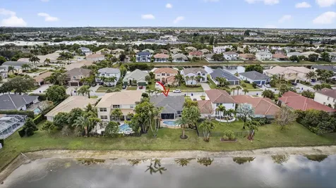 109 Isola Circle Royal Palm Beach FL 33411