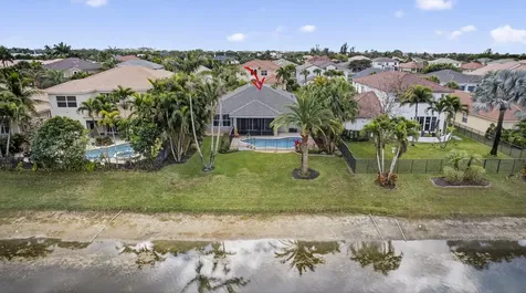 109 Isola Circle Royal Palm Beach FL 33411
