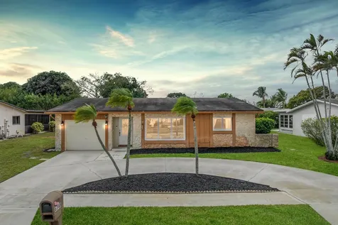 6348 Whispering Wind Way Delray Beach FL 33484