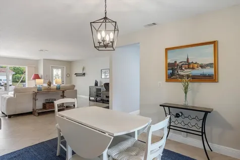 6348 Whispering Wind Way Delray Beach FL 33484