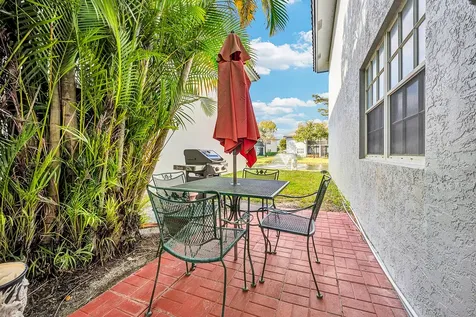 11571 Briarwood Circle Boynton Beach FL 33437