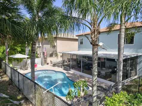 6755 Rainwood Cove Lane Lake Worth FL 33463