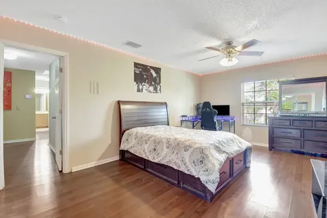 6755 Rainwood Cove Lane Lake Worth FL 33463